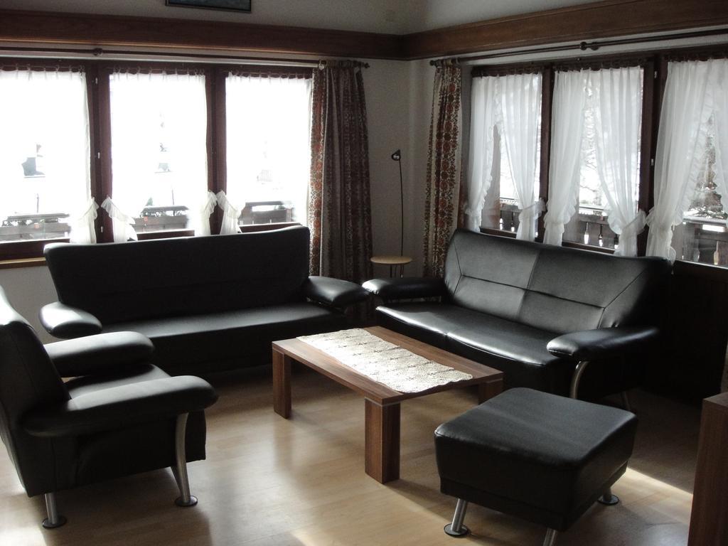 Chalet Sunstar Saas-Grund Chambre photo